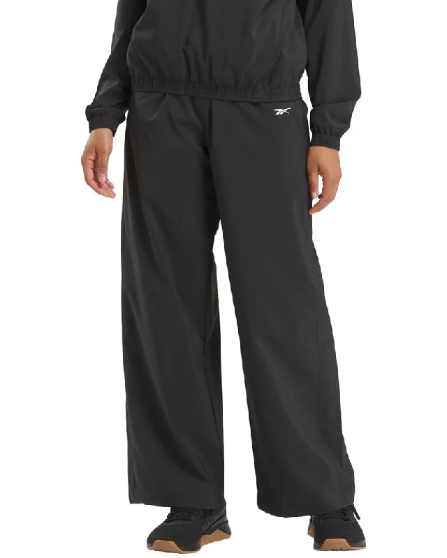 High-Waisted Yoga Shorts for Core Support -Reebok Train Woven Pant