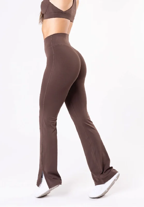 Yoga Pants with Stretch for Every Pose -Reluna Original Sculptseam™ Flare 34" Stampede