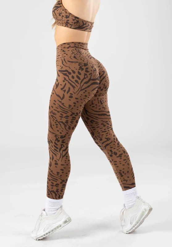 Yoga Pants for Intense Yoga Sessions -Reluna Original Sculptseam™ Legging Jaguar
