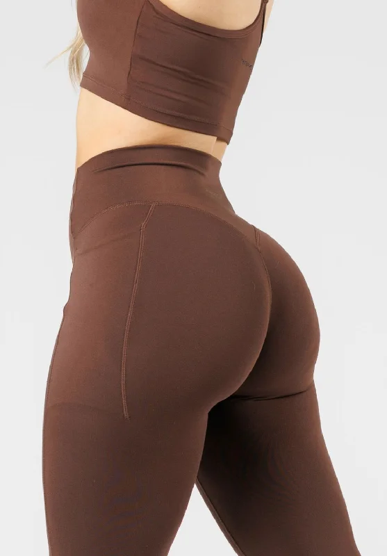Breathable Yoga Pants for Flexibility -Reluna Original Sculptseam® Pocket Legging Walnut
