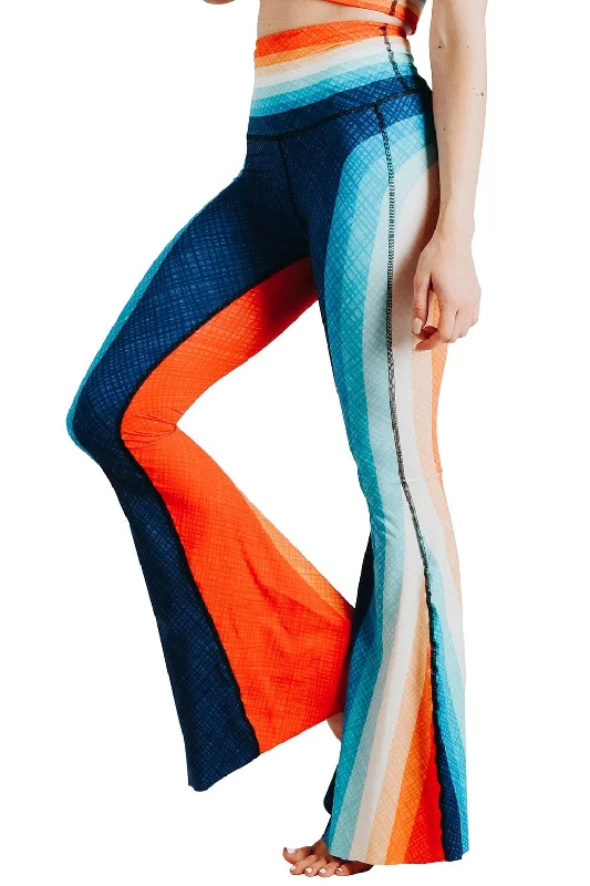 High-Compression Yoga Pants for Strength -Retro Rainbow Printed Bell Bottoms