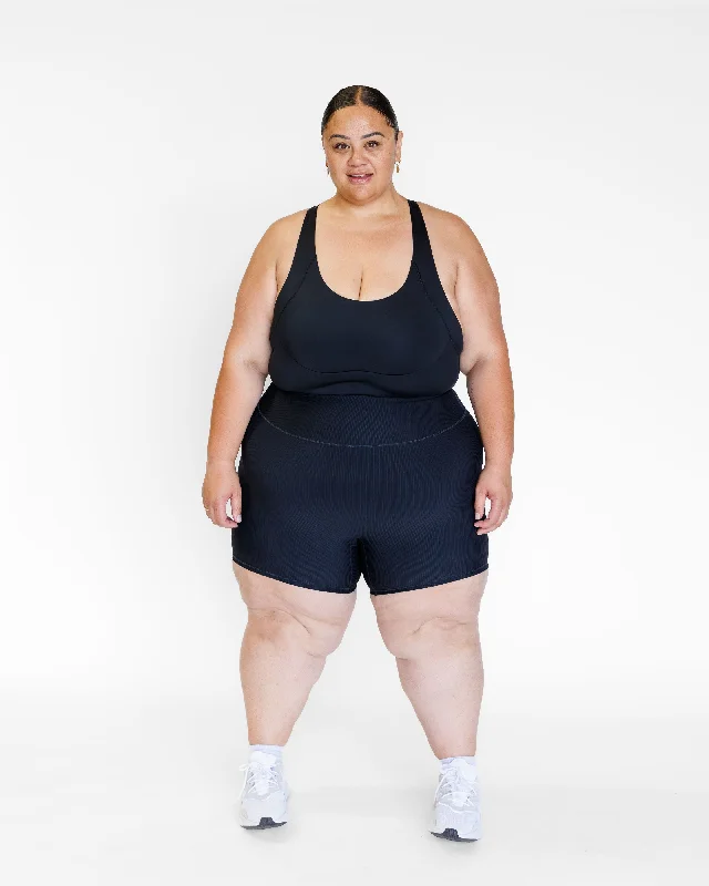 High-Waisted Yoga Shorts with Tummy Control -RIBBED STAPLE MID SHORT ONYX