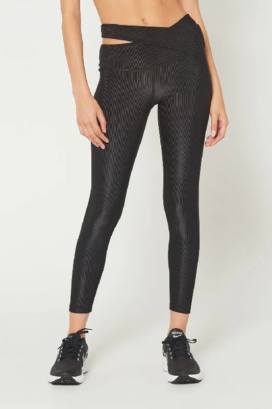 Full-Length Yoga Pants for a Sculpted Fit -Ribbed Cross Over Waist Leggings