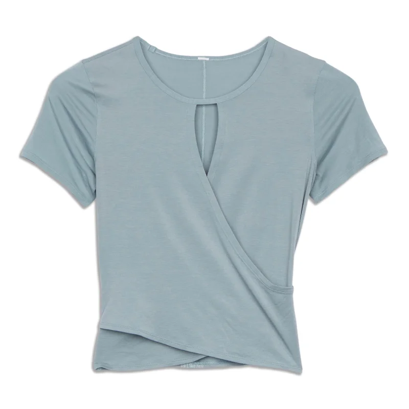 Loose-Fitting Yoga Tops -Round Trip Short Sleeve Shirt - Resale