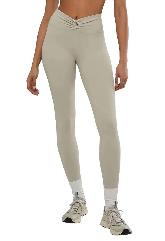 Yoga Shorts for Women’s Stretching -Ruched V-Legging In Stone