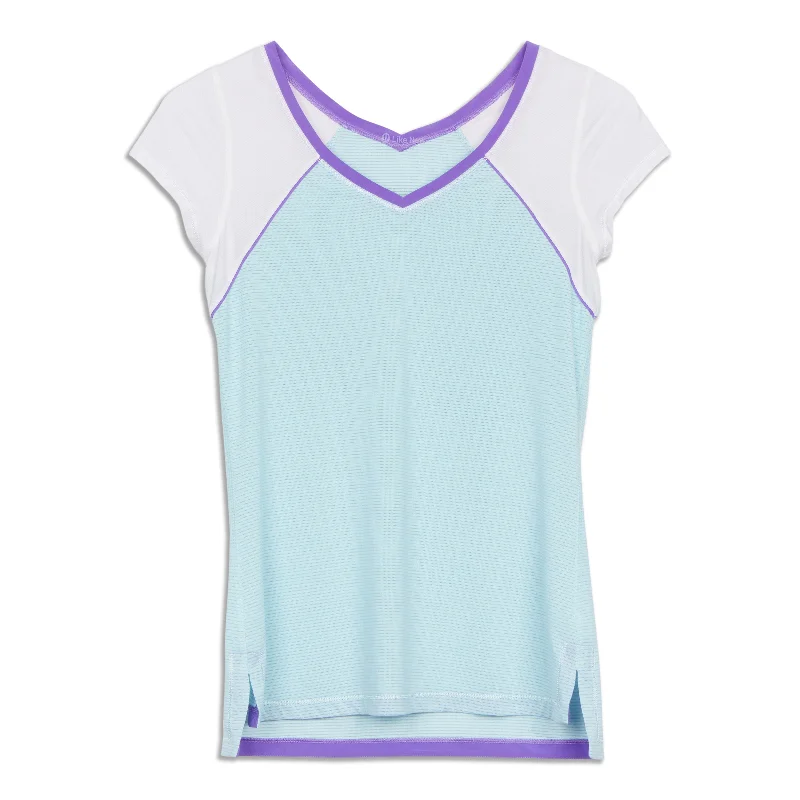 Loose Fit Yoga Tops for Easy Movement -Run Mod Moves Short Sleeve Shirt - Resale