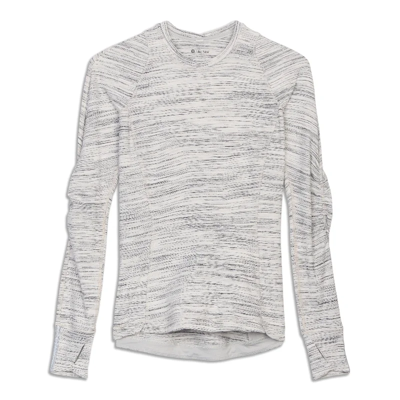 Yoga Tops for Comfort During Intense Workouts -Runderful Long Sleeve Shirt - Resale