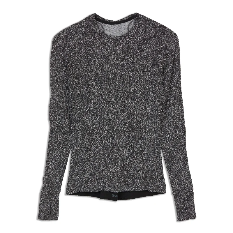 Seamless Yoga Tops for Comfort and Style -Runderful Long Sleeve Shirt - Resale