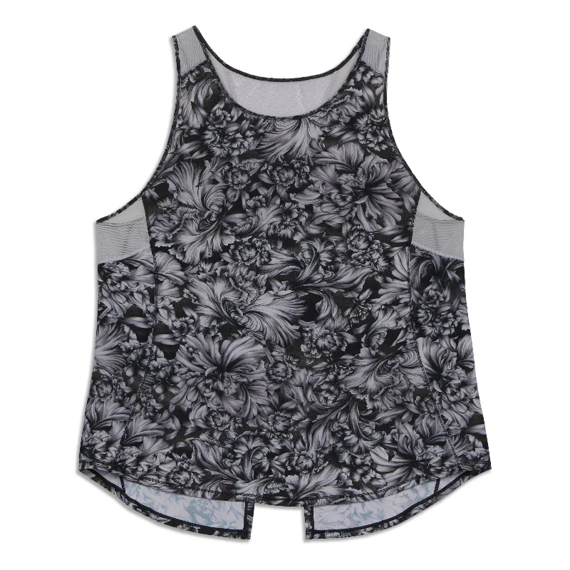 Yoga Tops for Stretching Poses -Sculpt Tank Top - Resale