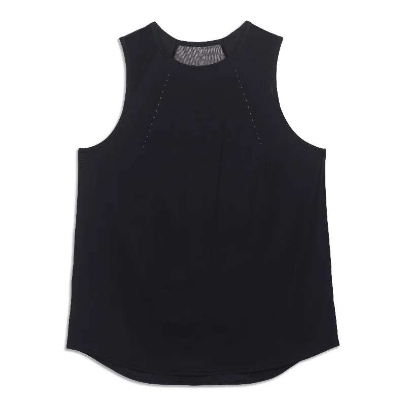 Seamless Yoga Tops for Comfort and Fit -Sculpt Tank Top - Resale