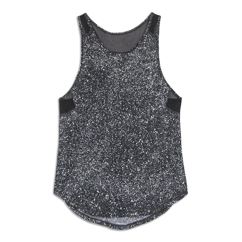 Yoga Tops for Hot Summer Days -Sculpt Tank Top - Resale