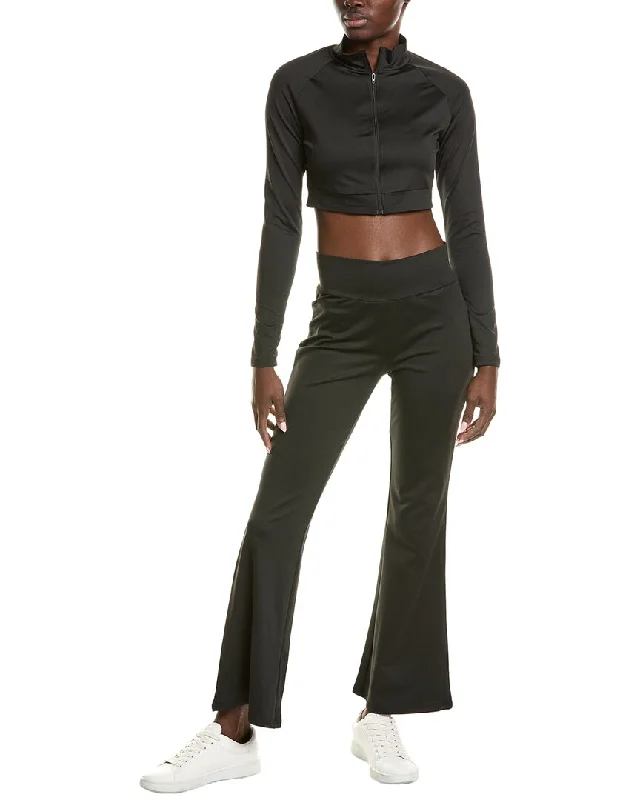 Yoga Shorts for Flexible Movement -SERENETTE Top & Pant Set