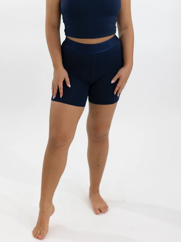 Breathable Yoga Pants for All-Day Wear -PE Nation Backcheck Bike Short