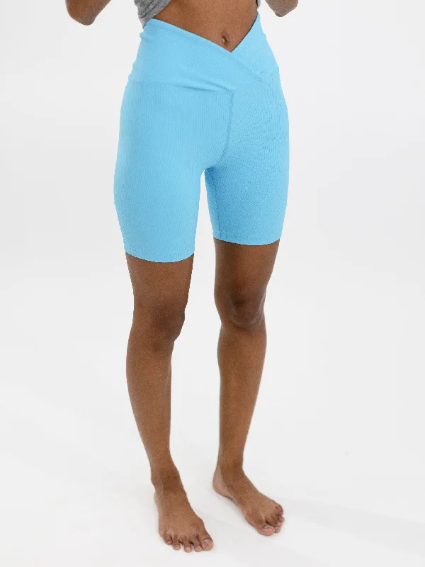 Yoga Pants for Strength and Endurance -Year of Ours Ribbed V Biker Short