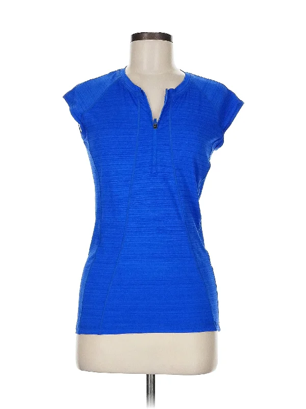 Yoga Tops for Women Who Practice Yoga -Short Sleeve Henley