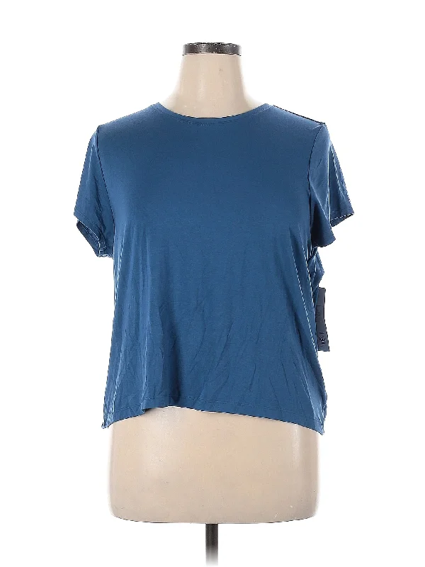 Yoga Tops with Moisture-Wicking Fabric -Short Sleeve Top