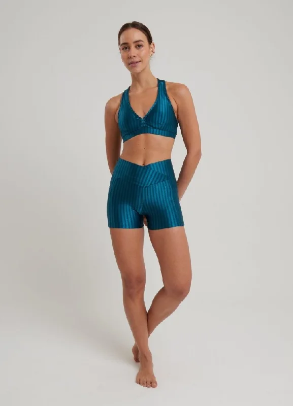 Women's Yoga Shorts for Core Strength -Shorties with Pockets - AQUA QUEEN