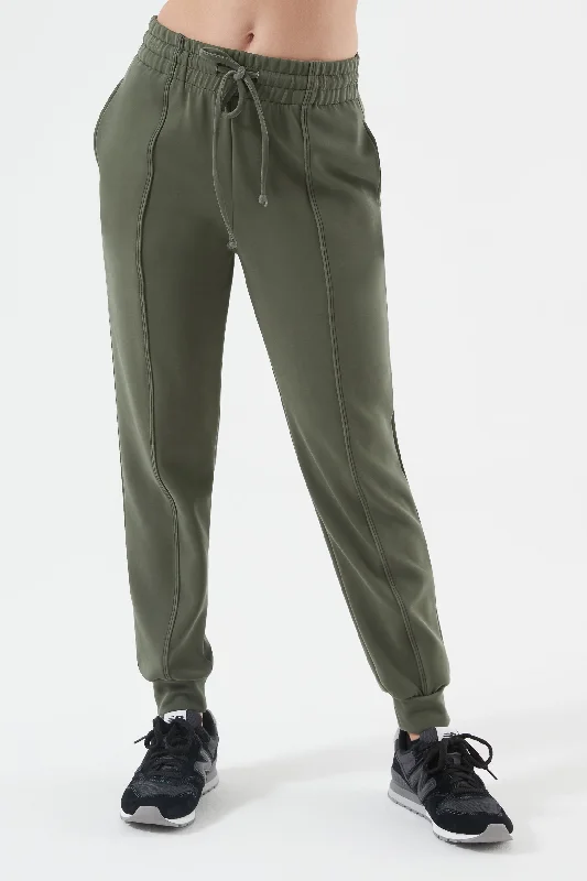 Women's Yoga Shorts for Stretching -Sleek Piper Jogger