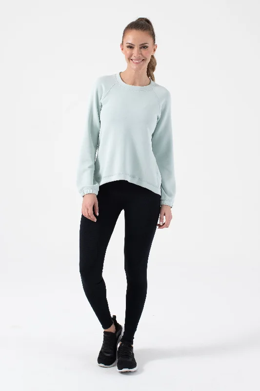 Soft and Stretchable Yoga Tops -Sleek Sweat