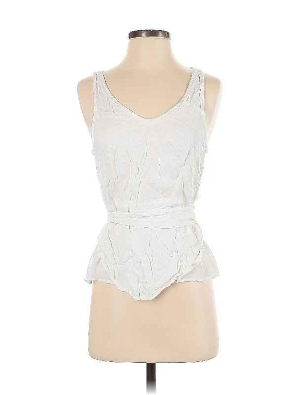 Fitted Yoga Tops for Intense Training -Sleeveless Blouse