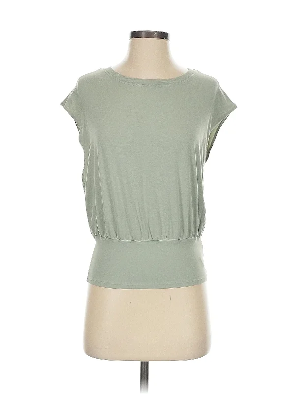 Yoga Tops for Comfort and Mobility -Sleeveless T Shirt