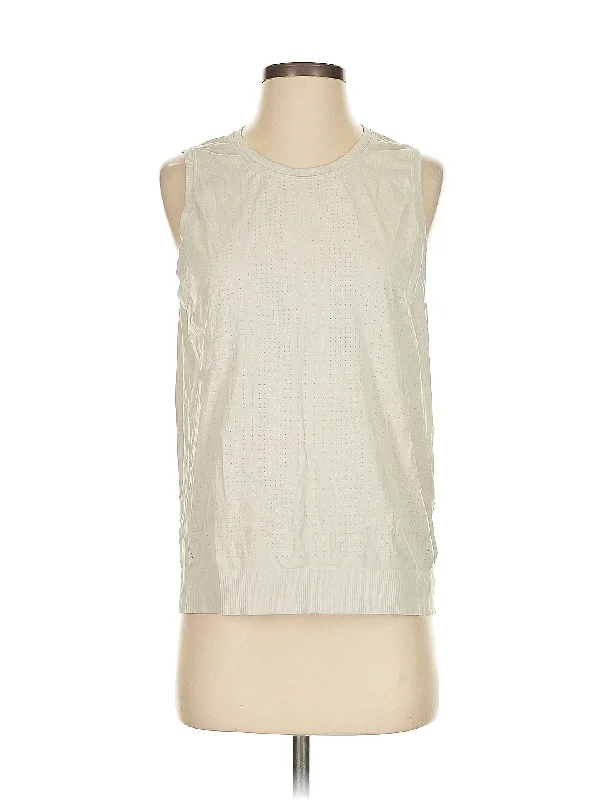Versatile Yoga Tops for Gym and Studio Use -Sleeveless T Shirt