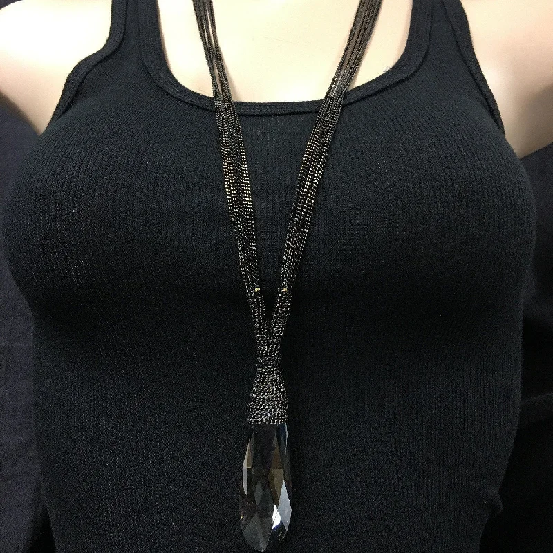 Lightweight Yoga Shorts -Smoky Crystal Necklace blackened chain