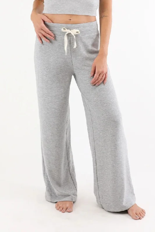 Yoga Shorts for Relaxing Yoga Practice -Softflex Cloud Fleece Pants - Heather Grey *Preorder now with 10% discount - December Delivery Yoga Shorts for Relaxing Yoga Practice -Softflex Cloud Fleece Pants - Heather Grey *Preorder now with 10% discount - December Delivery