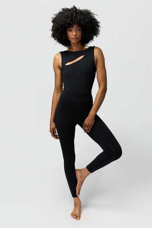 Performance Yoga Pants for Active Women -Wave 7/8 Bodysuit