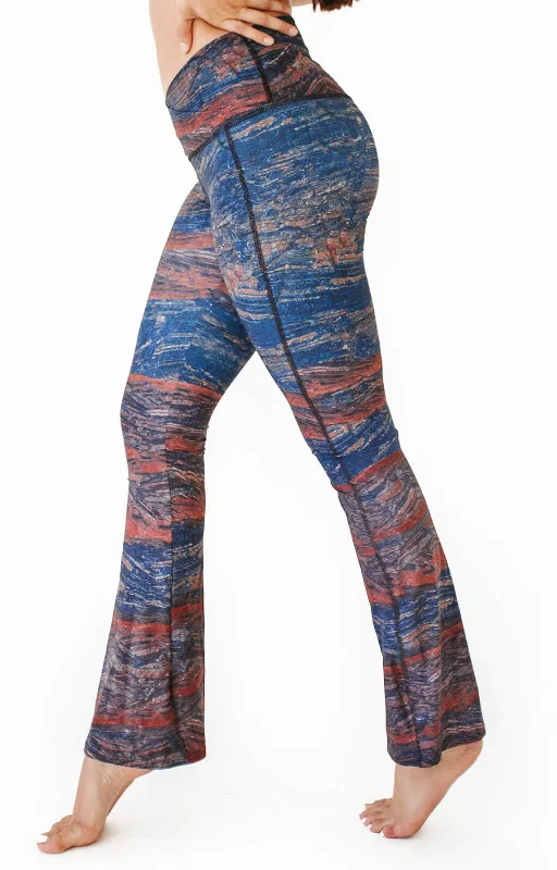 Stylish Yoga Pants with Pockets -Split Flare Pant In Pedra
