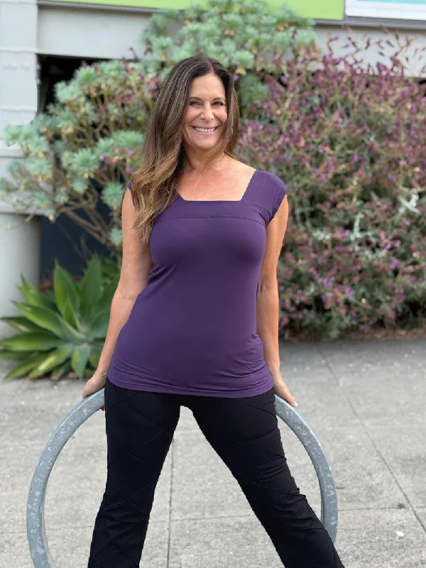 Versatile Yoga Tops for Gym and Studio Use -Square Neck Top