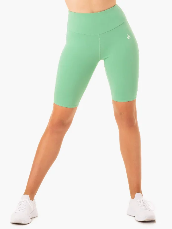 Women's Yoga Shorts for Deep Stretching -Staples Scrunch Bum Bike Shorts - Neomint