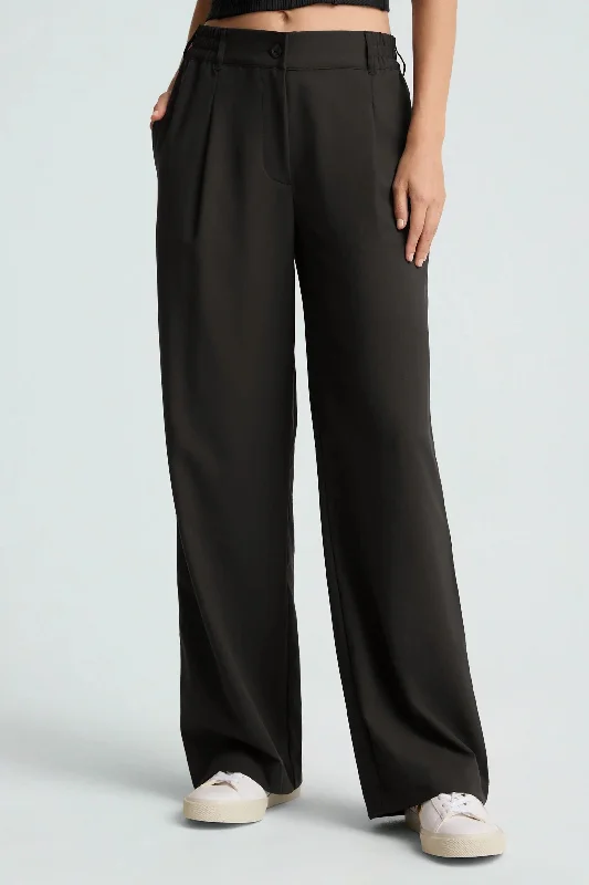 Soft Yoga Shorts for Relaxation -Status Wide Leg Trousers - Black *Restocks in November Soft Yoga Shorts for Relaxation -Status Wide Leg Trousers - Black *Restocks in November