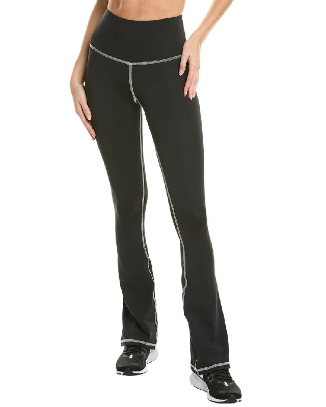 Yoga Shorts for Fitness and Mobility -STRUT THIS Stitch Beau Pant
