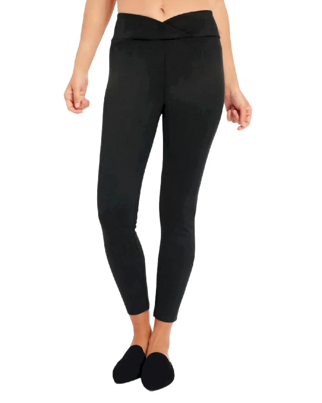 Comfortable Yoga Shorts for Quick Workouts -Suede Legging In Black