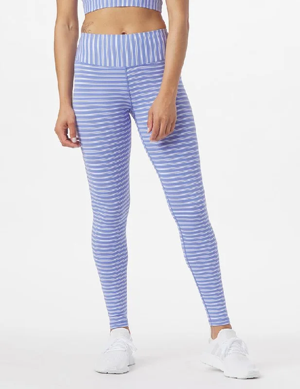 Seamless Yoga Pants for Everyday Comfort -Sultry Legging: Periwinkle Stripe