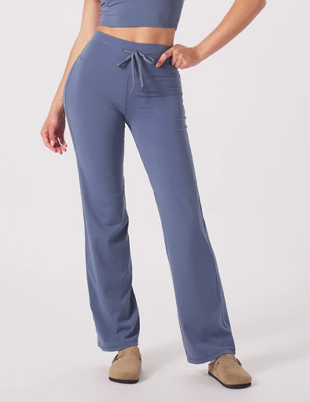Stretchable Yoga Pants -Sultry Straight Leg: Washed Blue