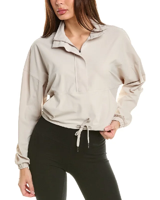 Yoga Shorts for Fitness Training -Sweaty Betty Explorer 1/2-Zip Midlayer