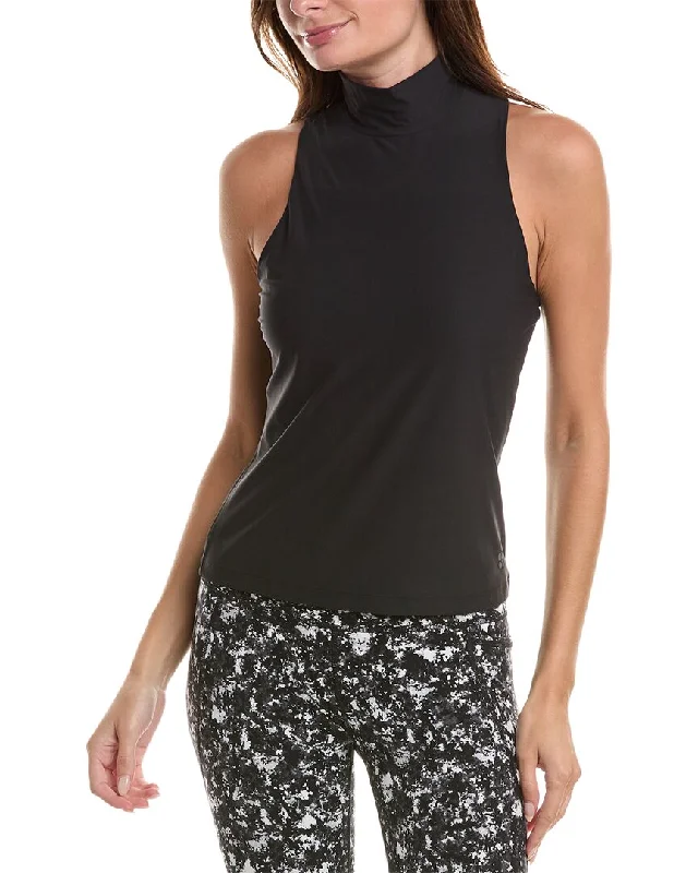 Comfortable Yoga Tops for Every Pose -Sweaty Betty Explorer Top