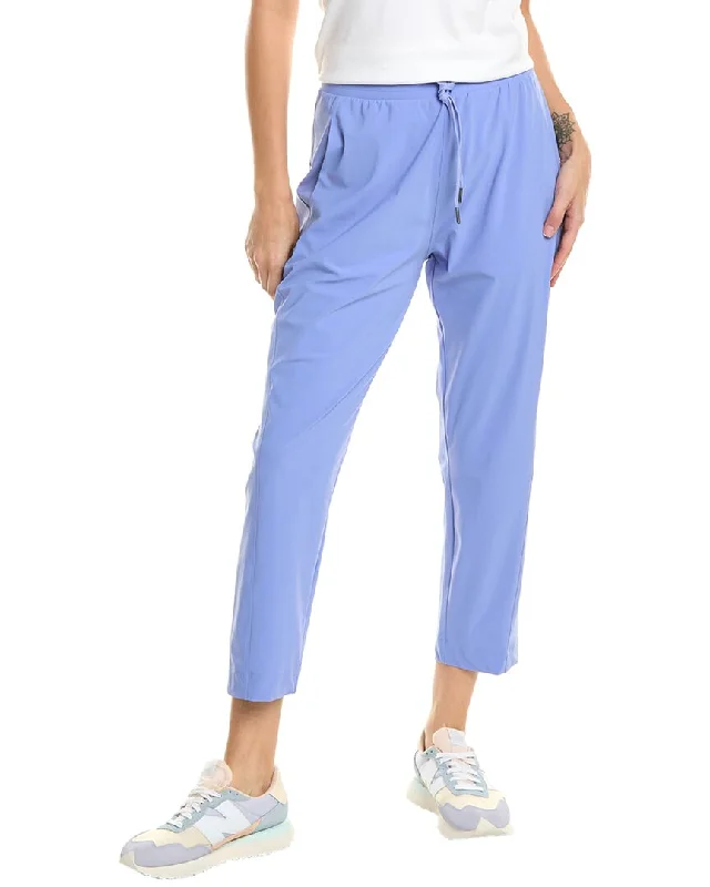 Yoga Shorts for Performance and Endurance -Sweaty Betty Explorer Trouser