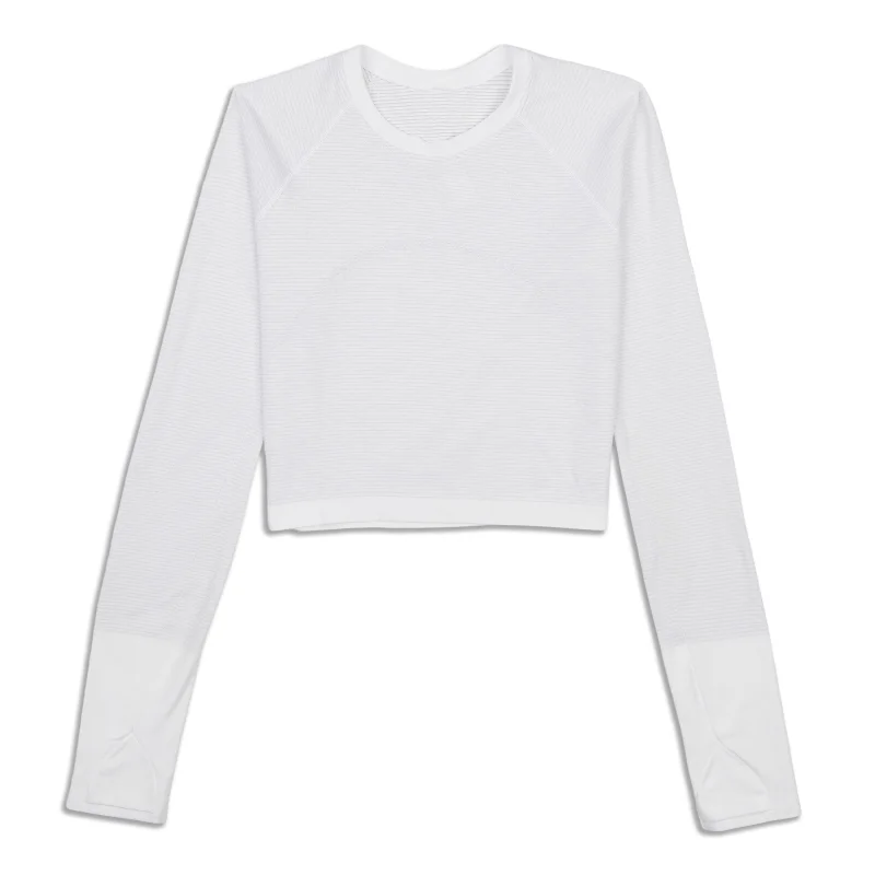Stylish Yoga Tops for Studio and Gym -Swiftly Tech Cropped Long-Sleeve Shirt 2.0 - Resale