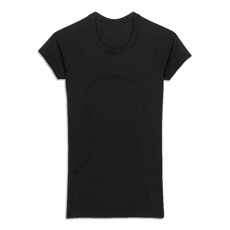 Yoga Tops with Flexible Fit -Swiftly Tech Short-Sleeve Shirt 2.0 - Resale
