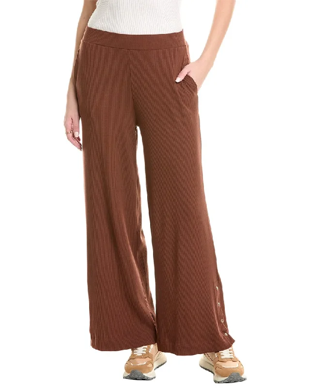 Lightweight Yoga Shorts for Summer -Terez Rib Wide Leg Pant