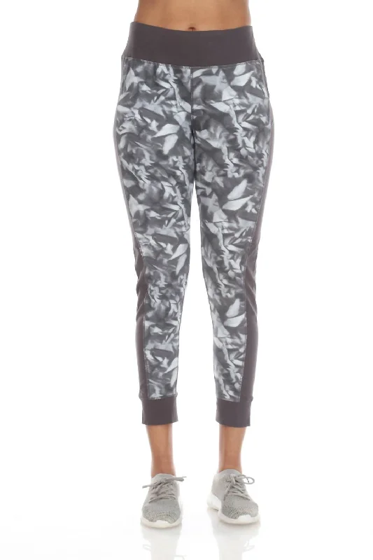 Yoga Shorts for Mobility and Ease -This Is It Leggings In Obsidian