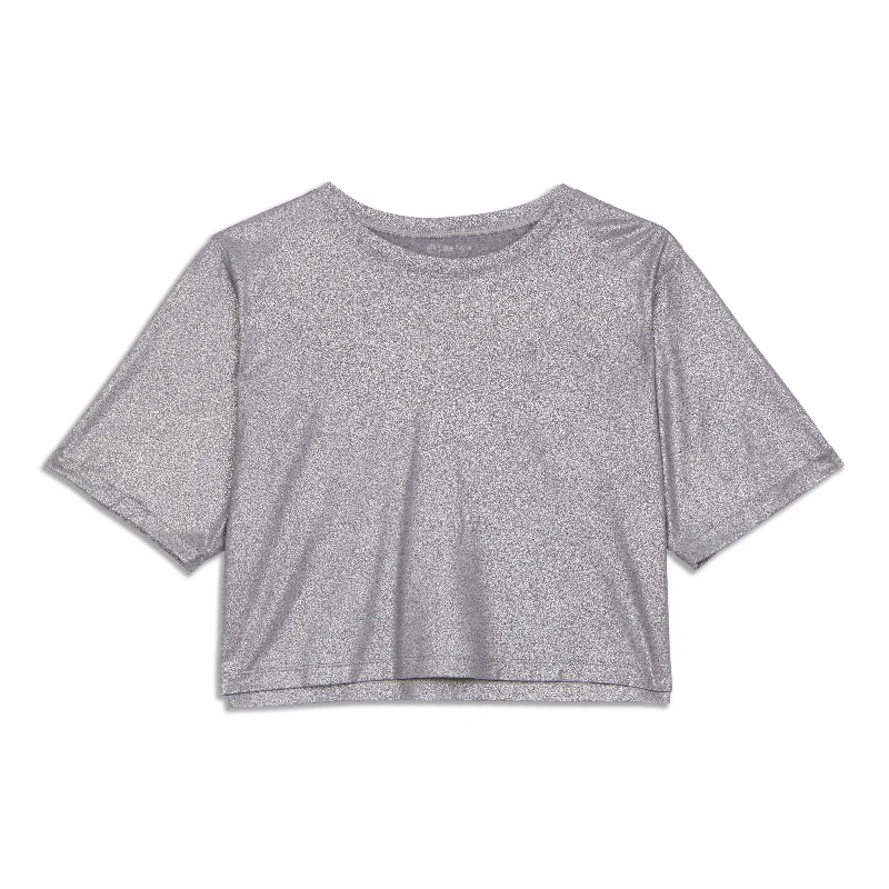 Women's Yoga Tops with Built-In Support -To The Beat T-Shirt - Resale