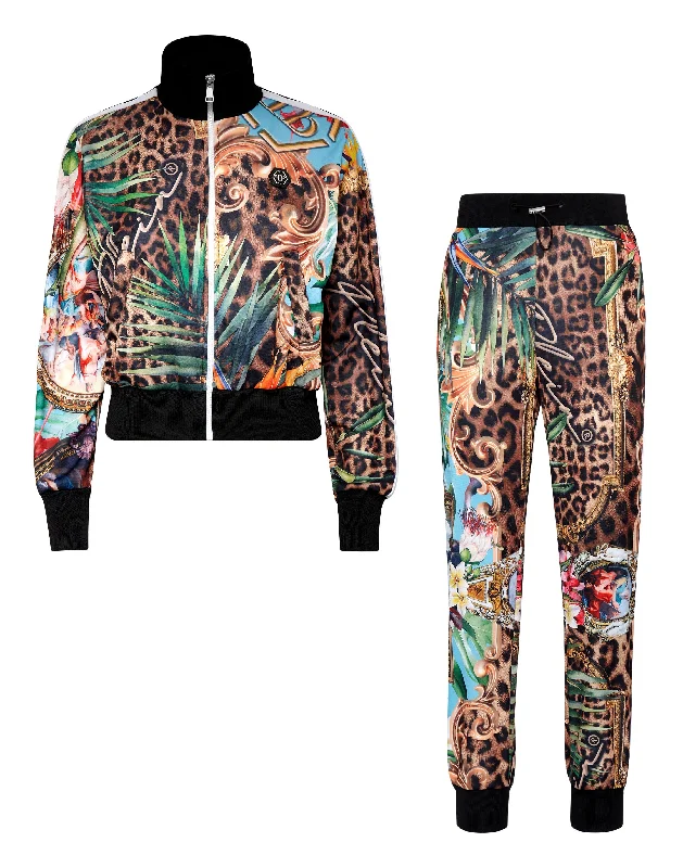 Performance Yoga Shorts for Active Women -Tracksuit Top/Trousers Baroque Flowers