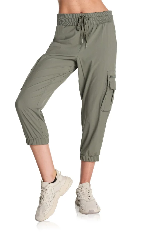Stylish Yoga Pants for Women -Trailblazer All-Terrain Capri Pants
