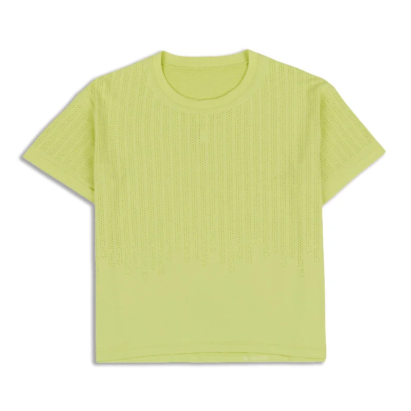 Stylish Yoga Tops for Fitness Routine -Train To Be Short Sleeve Shirt - Resale