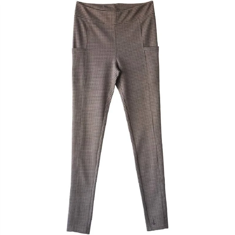 Yoga Shorts for Hot Yoga Classes -Tularosa Legging In Coffee