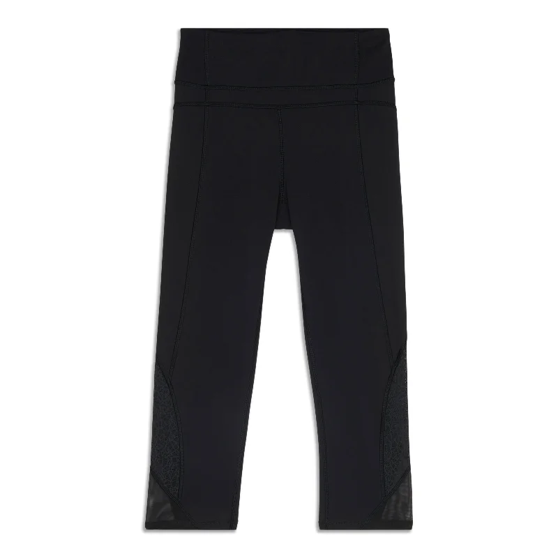 Soft Yoga Pants for Comfortable Stretching -Twist And Train High-Rise Crop - Resale